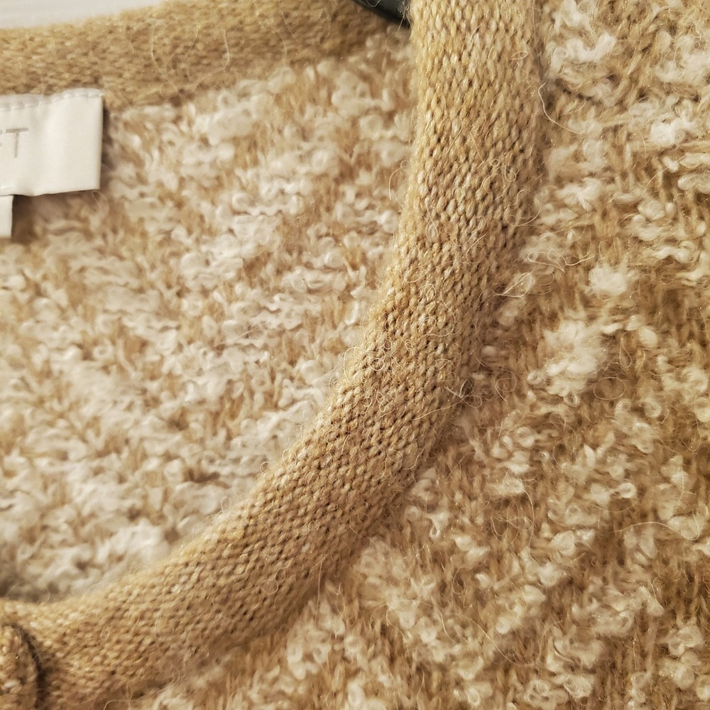 Loft Outlet sz M fuzzy buttonup Cardigan chevron classic preppy cozy career work - Picture 6 of 13